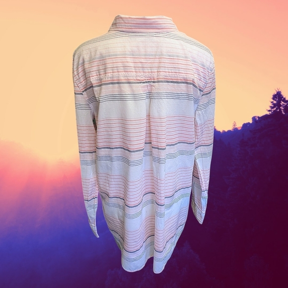 Women's a.n.a Button Down Shirt - Picture 2 of 3